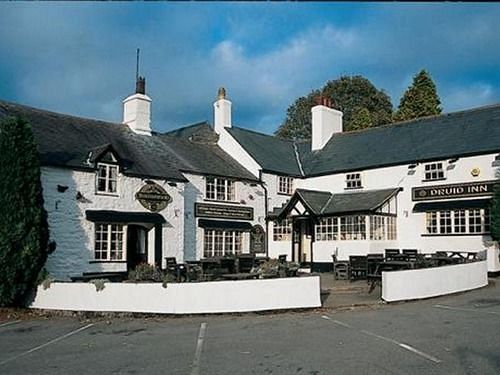 The Druid Inn Llanferres Esterno foto